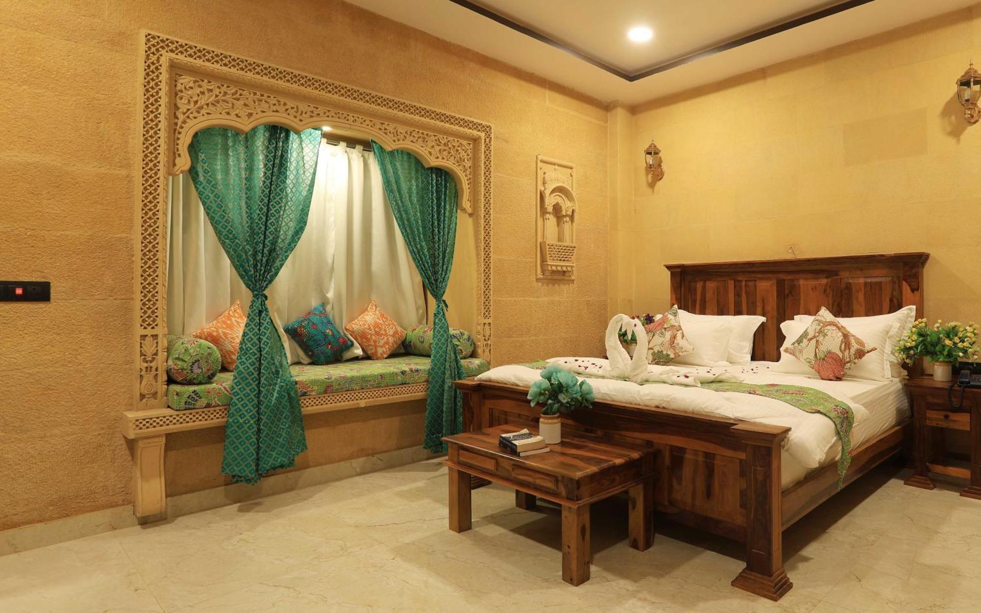 Hotel Golden Signature Dzsaiszalmer Kültér fotó