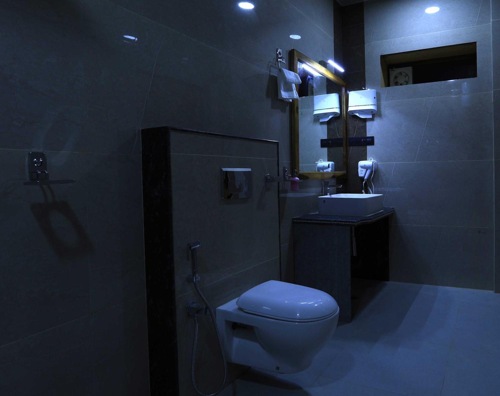 Hotel Golden Signature Dzsaiszalmer Kültér fotó